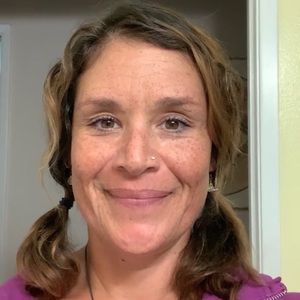 Meet your Posher, Adrienne m